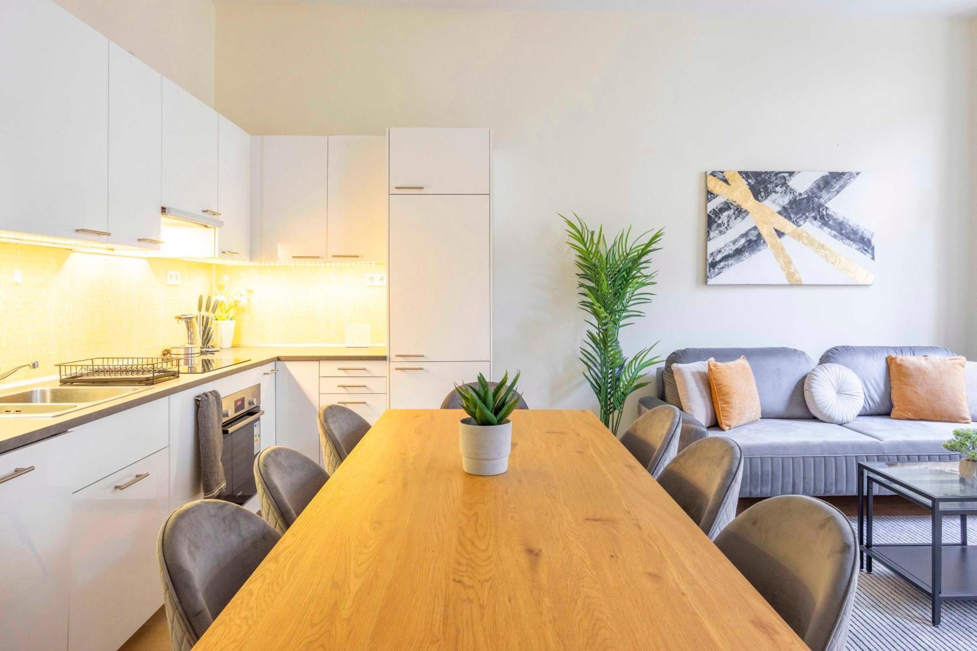 Exclusive & Spacious Central Residence W/ 4Bedrm 2Bathrm Budapest Esterno foto