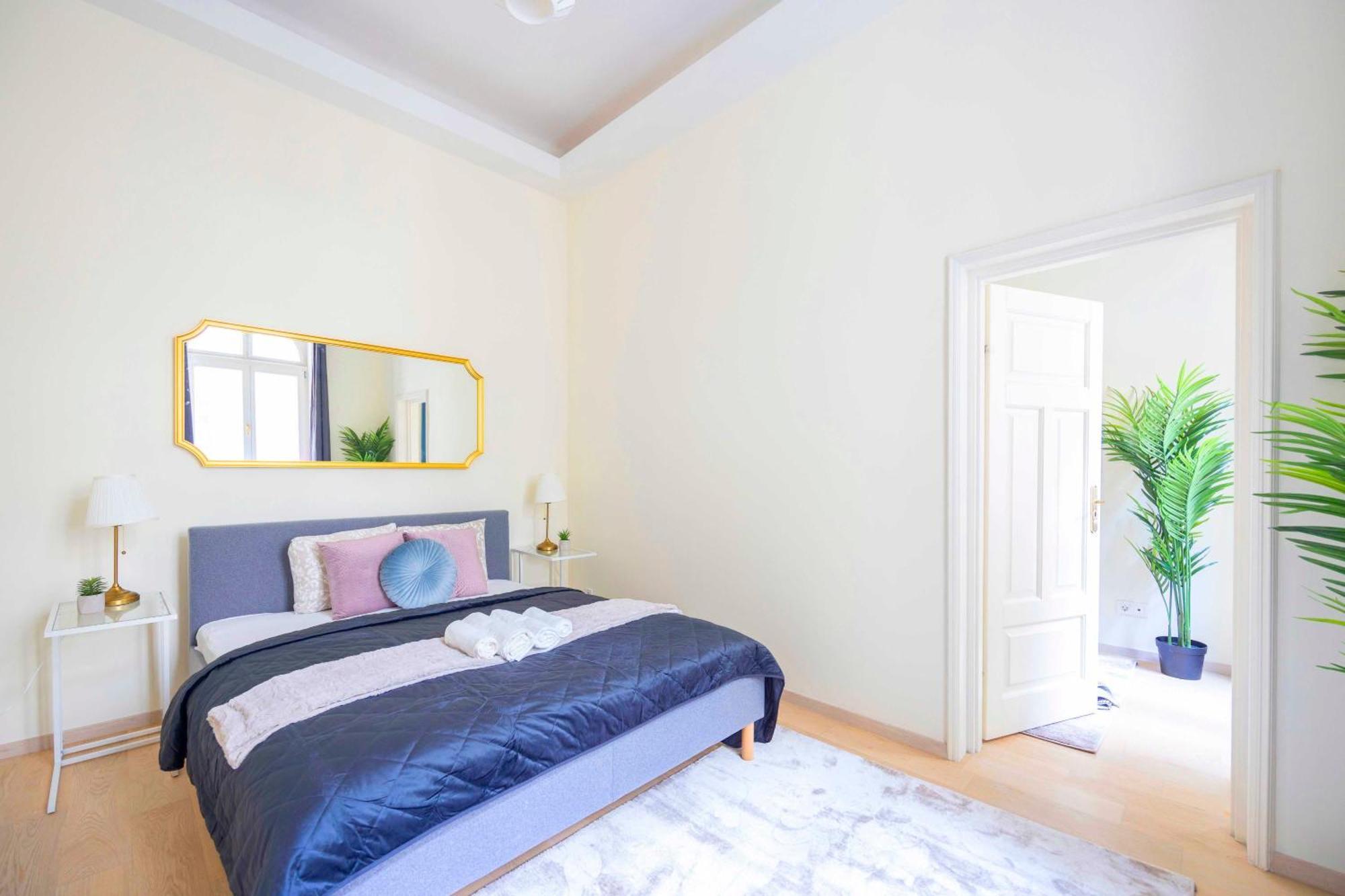 Exclusive & Spacious Central Residence W/ 4Bedrm 2Bathrm Budapest Esterno foto